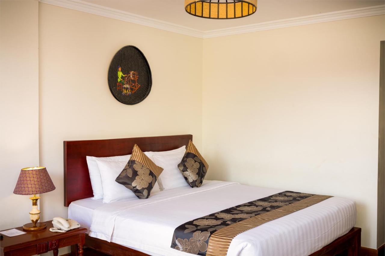 Silk D'Angkor Boutique Hotel Siem Reap Exterior photo